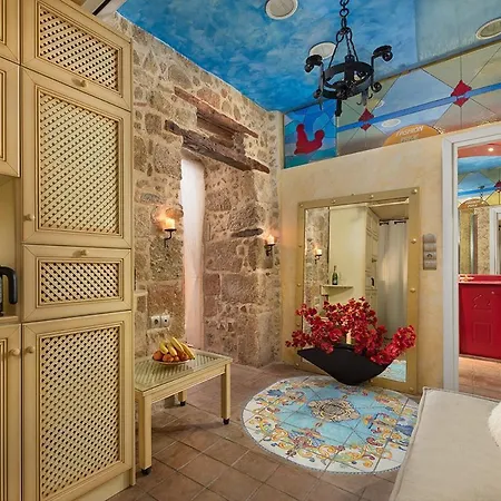 Hotel Boutique Fashi Nik 30 Meters From The Entrance Of The Palace