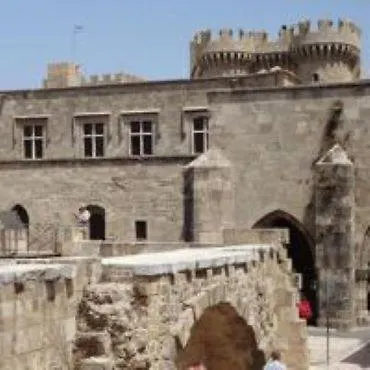 Boutique Fashi Nik 4* Rhodes City